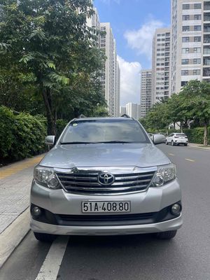 Toyota Fortuner 2012 Bạc