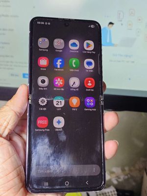 Samsung Galaxy Z Flip4 128GB VN giá trải nghiệm 