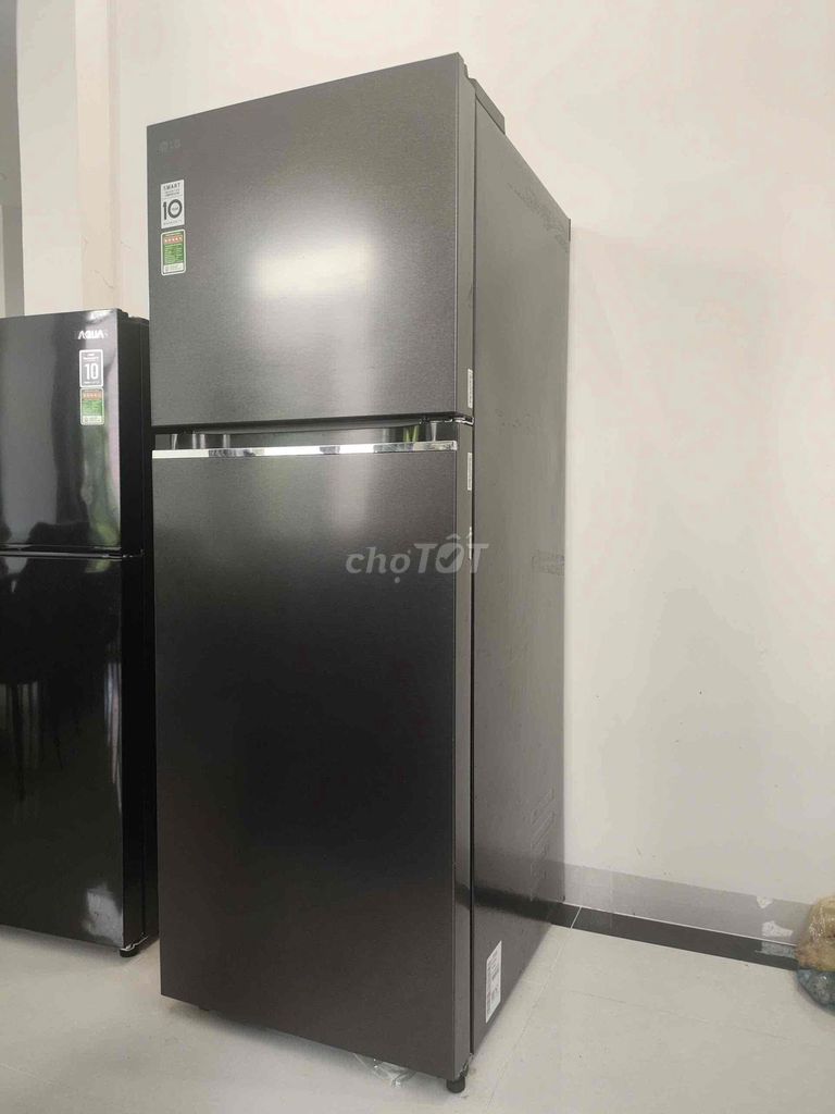Tủ lạnh LG LTB31BLM Đen đã sử dụng. Mua bán Tủ lạnh tại Huyện Bến Lức Long An được đăng bởi Đoàn Thanh Trường hình 1