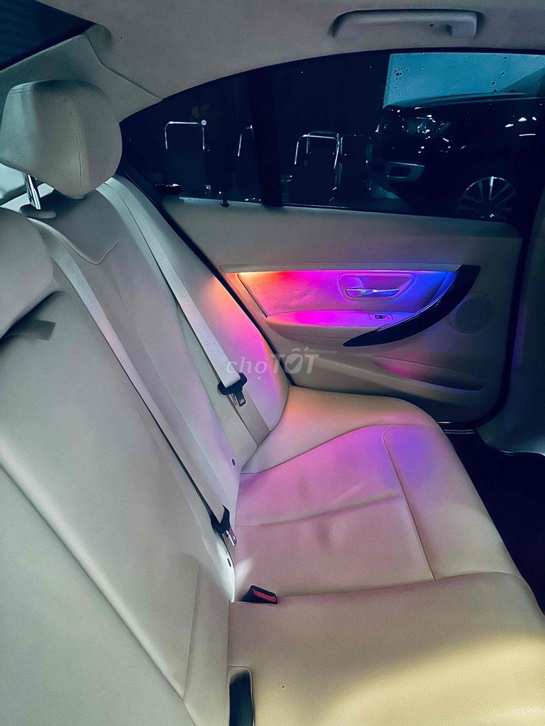 BMW 3 Series 2013 320i - 80000 km. Mua bán Ô tô tại Quận Gò Vấp Tp Hồ Chí Minh được đăng bởi Nam 48 AUTO hình 6