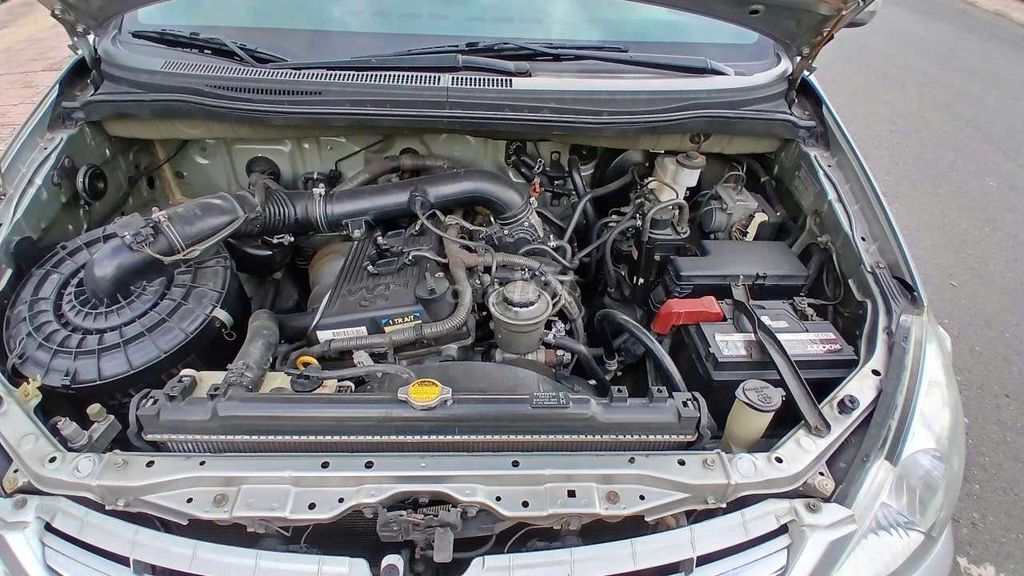 Toyota Innova 2011 2.0E Bạc. Mua bán Ô tô tại Huyện Trảng Bom Đồng Nai được đăng bởi Phuong Nguyễn hình 14