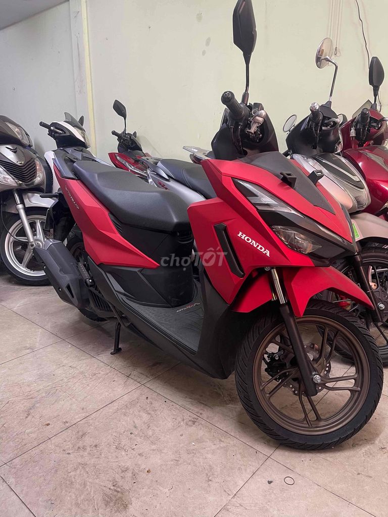 Honda VARIO 125 2026 Красный 368 км