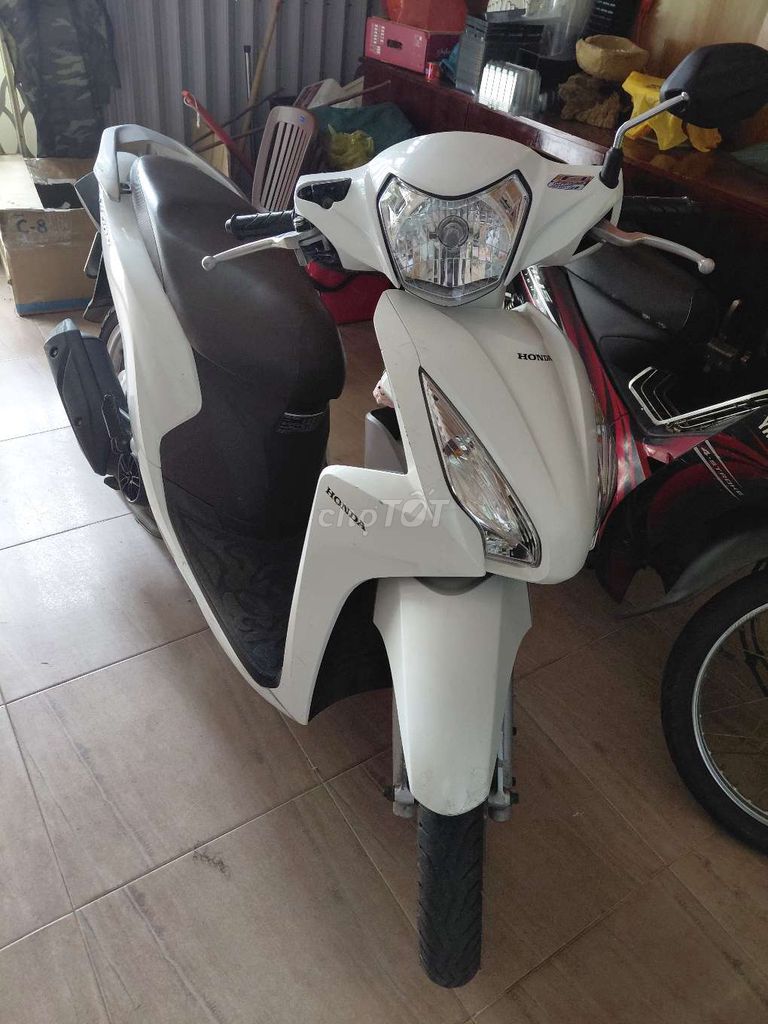 Bán Vision chính chủ. Mua bán Xe máy tại Thành phố Vũng Tàu Bà Rịa - Vũng Tàu được đăng bởi Nguyễn Hoàng Hiển hình 1