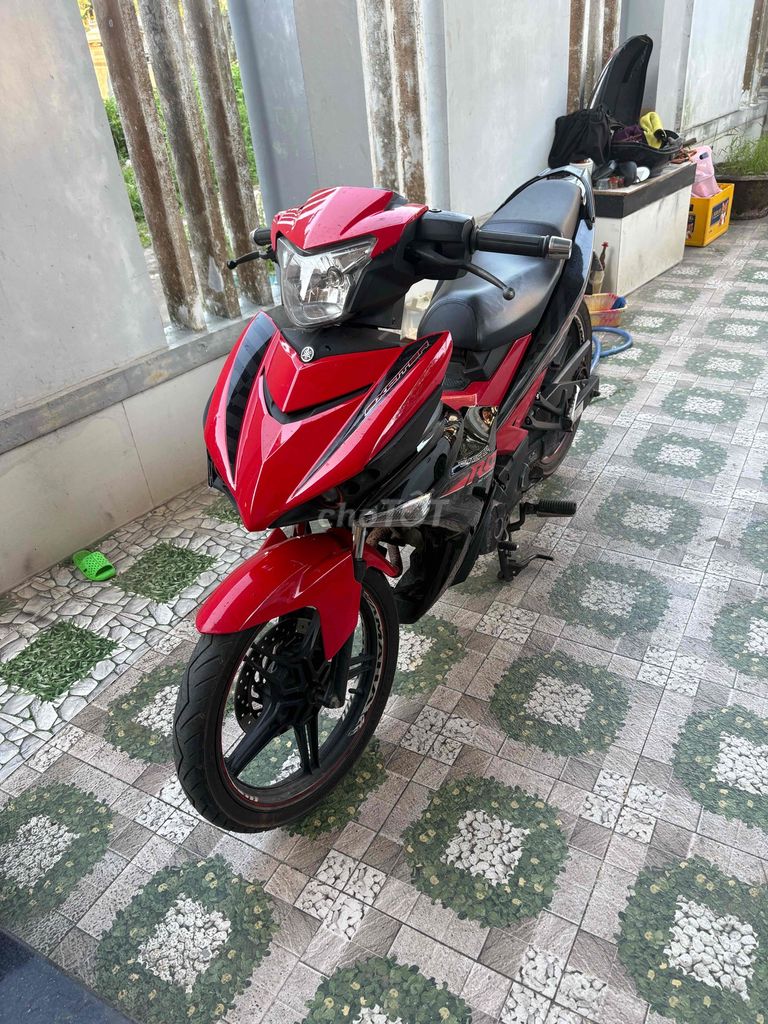 Yamaha Exciter Đỏ, Đen Xe côn tay