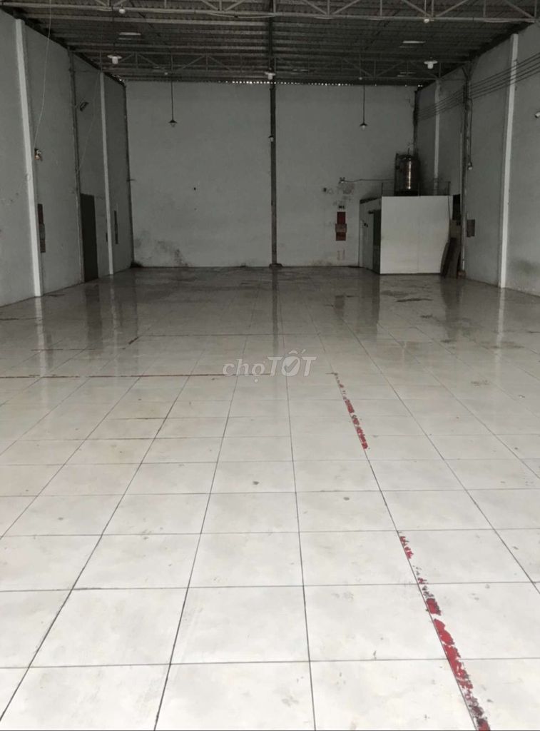 CHO THUÊ KHO XƯỞNG SX 300M², Đ LÊ TRỌNG TẤN