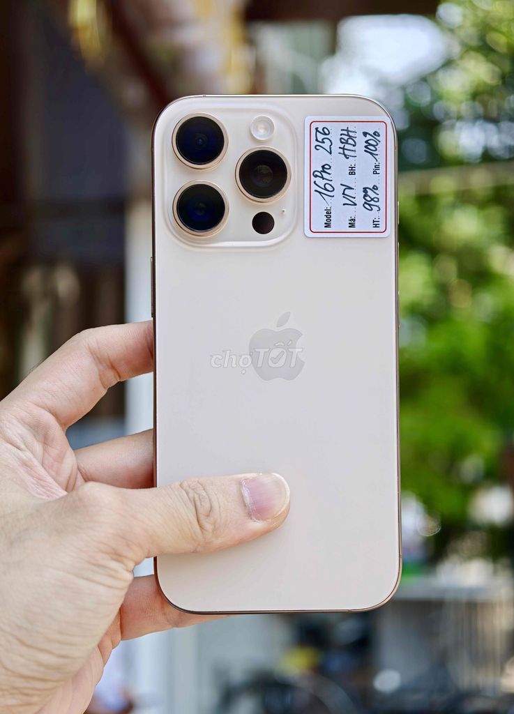 iPhone 16 Pro 256GB VN/A Pin 100%. Mua bán Điện thoại tại Quận Đống Đa Hà Nội được đăng bởi Lâm Bảo Tuyên hình 1
