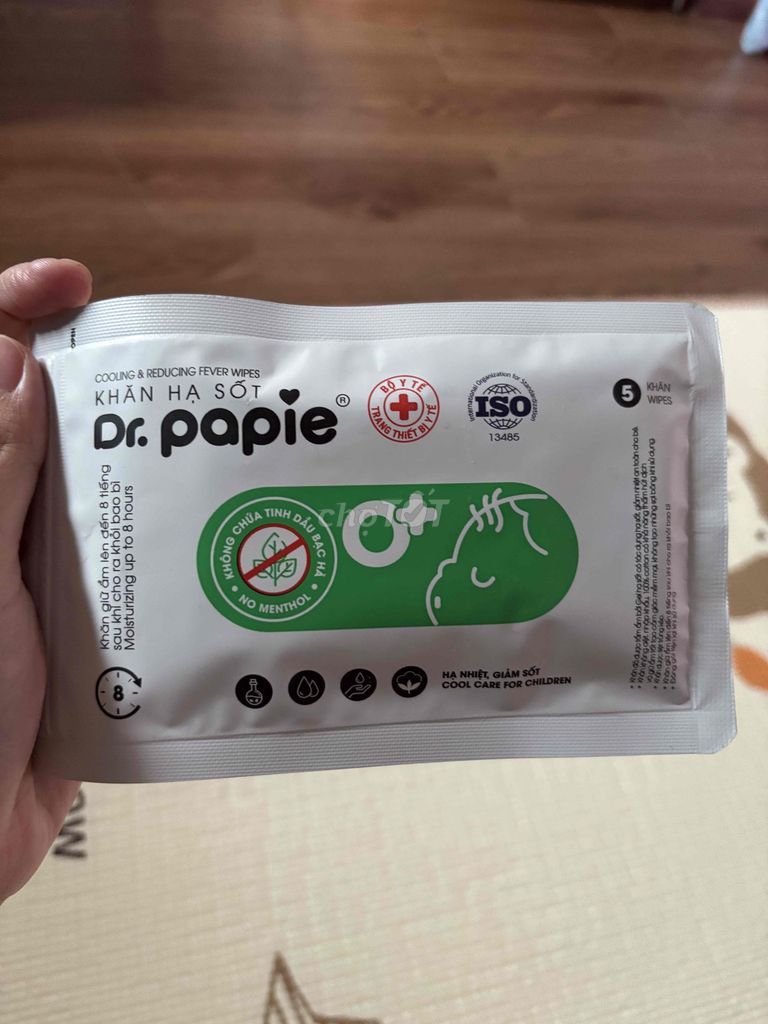 Khăn hạ sốt Dr. Papie trẻ em. Mua bán Mẹ và bé tại Quận 7 Tp Hồ Chí Minh được đăng bởi Quỳnh dọn nhà ăn Tết  hình 1