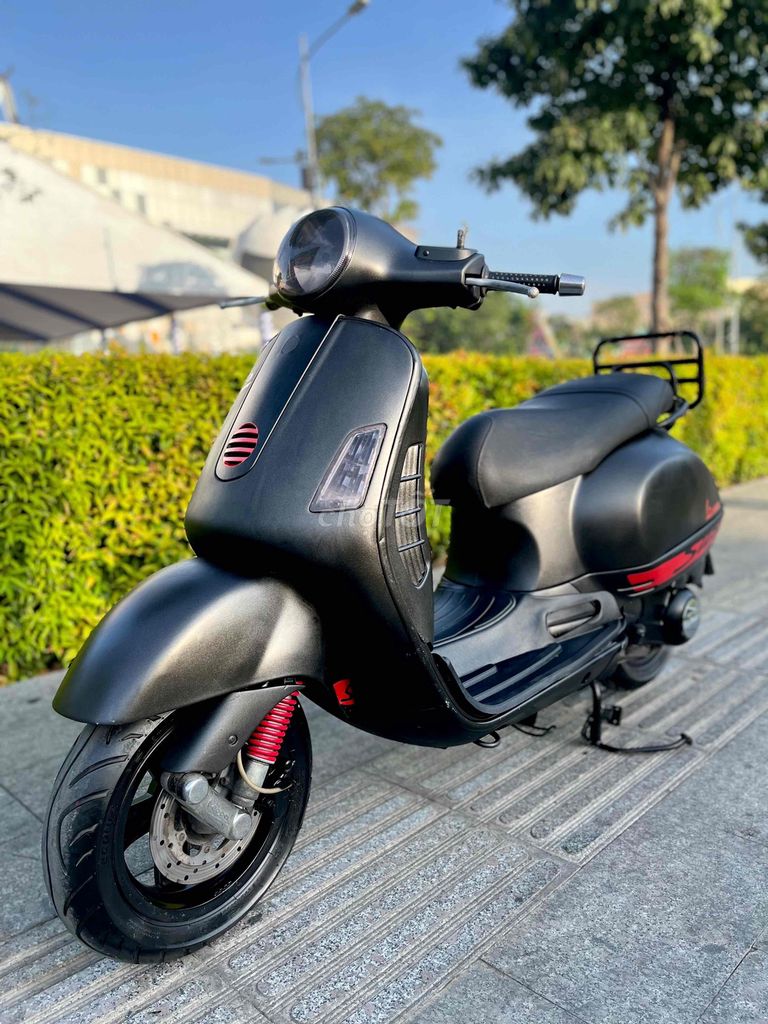Piaggio Vespa GTS 125cc 2008 Đen. Mua bán Xe máy tại Quận Gò Vấp Tp Hồ Chí Minh được đăng bởi Cầm đồ Thanh Nhật hình 1