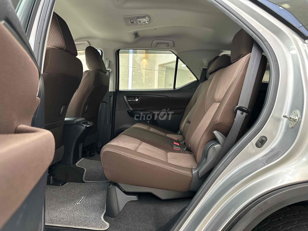 Toyota Fortuner 2.4G MT 2017 - 66.000km 1 đời chủ. Mua bán Ô tô tại Quận Bình Tân Tp Hồ Chí Minh được đăng bởi Hai Tran Auto hình 9