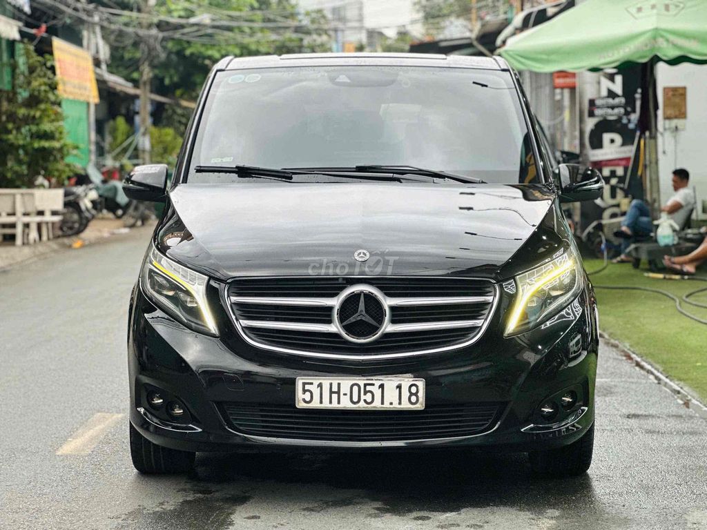 Mercedes-Benz V250 2018 Đen. Mua bán Ô tô tại Quận 8 Tp Hồ Chí Minh được đăng bởi Hồng Phúc hình 12