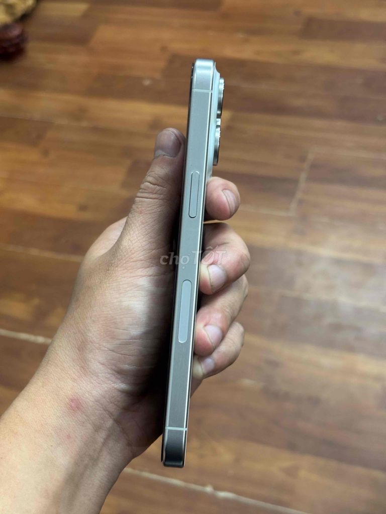 Apple iPhone 15 Pro Max 256GB Trắng. Mua bán Điện thoại tại Quận Thanh Khê Đà Nẵng được đăng bởi TH  hình 1