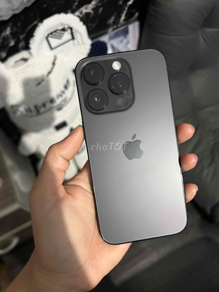 🌈 iPhone 14 Pro 128GB Đen zin đẹp 99% (Xã Lỗ). Mua bán Điện thoại tại Thị xã Bến Cát Bình Dương được đăng bởi Boss Táo hình 1