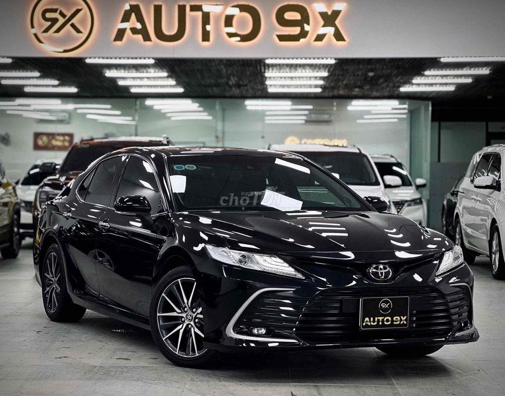 🧨Toyota Camry 2.0Q Siêu cọp 23.000km còn bớt ạ 🧨. Mua bán Ô tô tại Thành phố Thủ Đức Tp Hồ Chí Minh được đăng bởi Đức Lợi hình 1