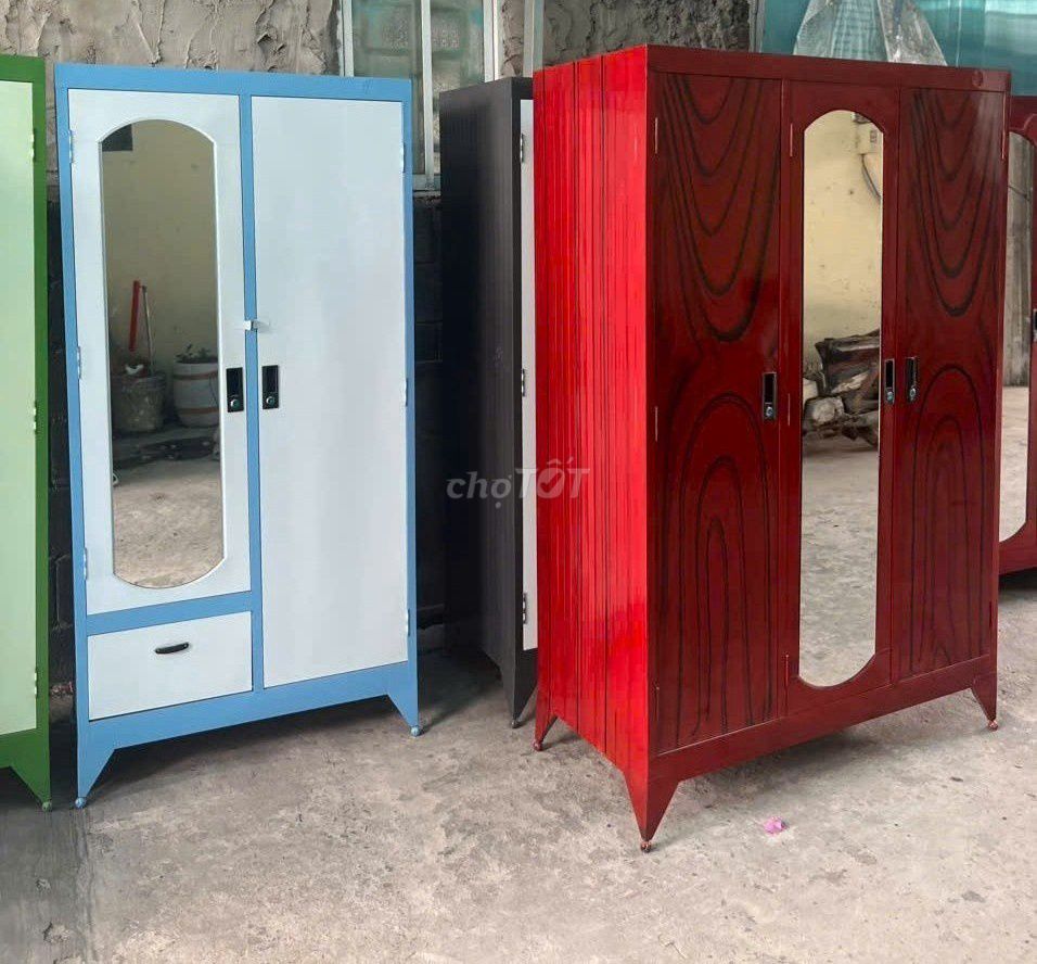 Tủ sắt tủ sắt tủ quần áo sắt tủ sắt. Mua bán Tủ, kệ gia đình tại Thành phố Biên Hòa Đồng Nai được đăng bởi Tổng Kho Nội Thất Sài Gòn hình 1