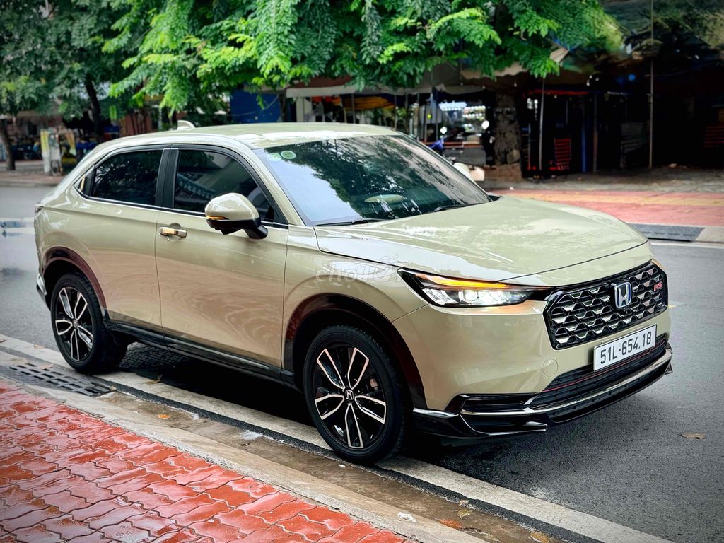 HONDA HR-V e:Hev RS  Sx 8/2025 Odo 7.000 Km NhưMới
