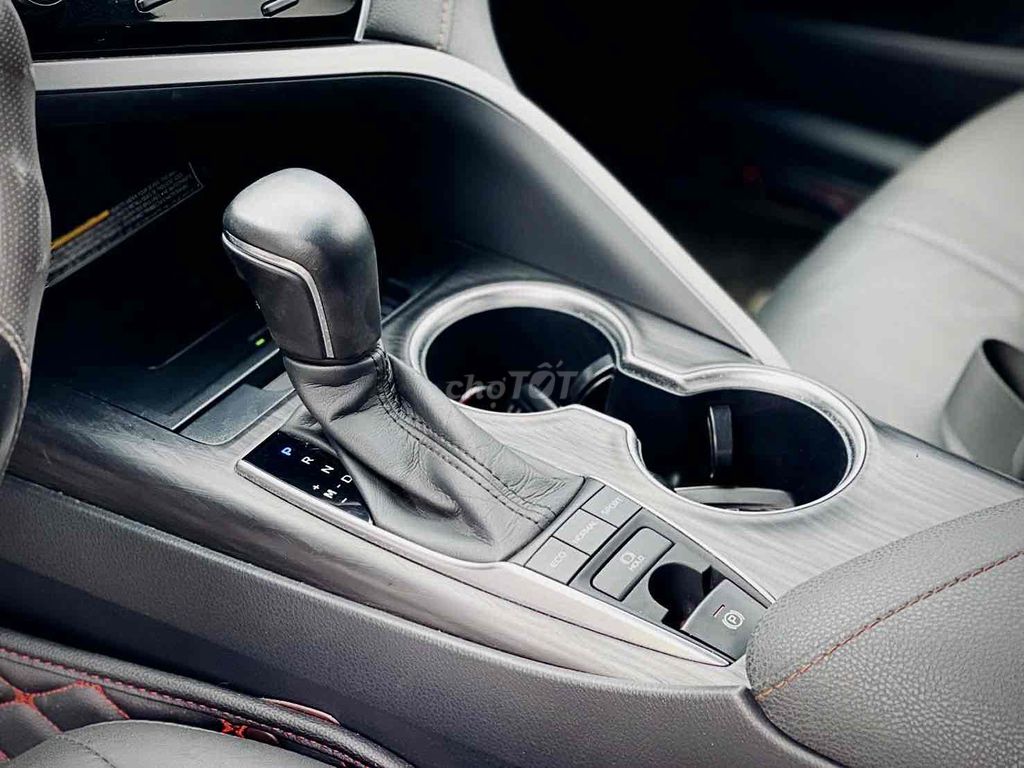 🚘 Toyota Camry 2.0Q Model 2022 - 1 Chủ mua mới. Mua bán Ô tô tại Thành phố Thủ Đức Tp Hồ Chí Minh được đăng bởi Tấn Lợi  hình 7