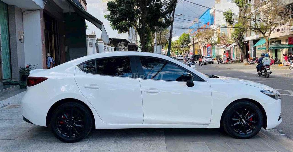 Mazda 3 2017 1.5 AT Sedan - 100000 km. Mua bán Ô tô tại Thành phố Pleiku Gia Lai được đăng bởi Dinh Trung  hình 5