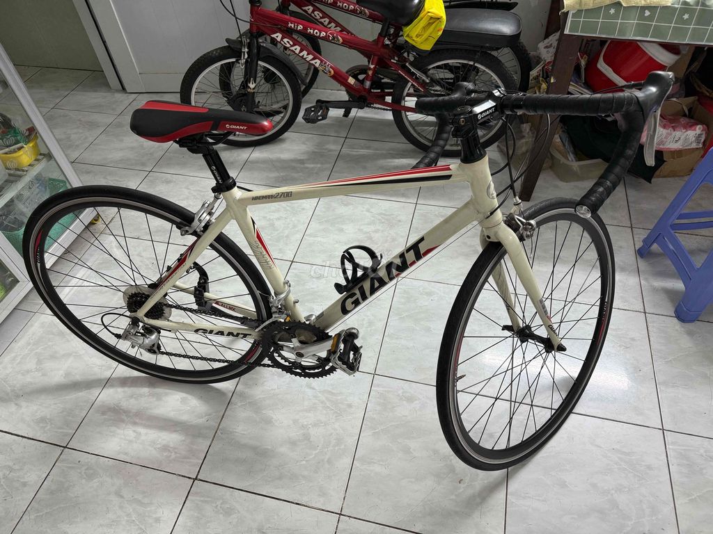 Giant cuộc thanh lý. Mua bán Xe đạp tại Thành phố Thủ Đức Tp Hồ Chí Minh được đăng bởi VU KHUONG DUY hình 4