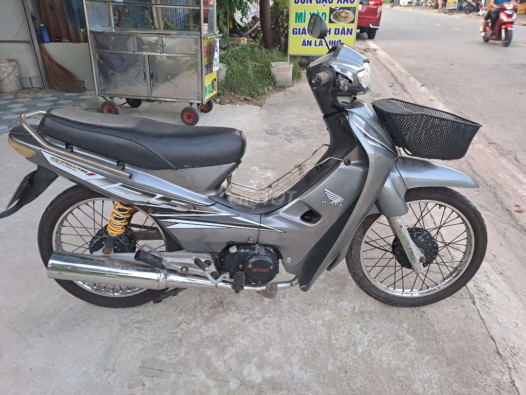 Xe Wave Hàn Quốc. Mua bán Xe máy tại Thành phố Thủ Dầu Một Bình Dương được đăng bởi nguyễn văn thành hình 4