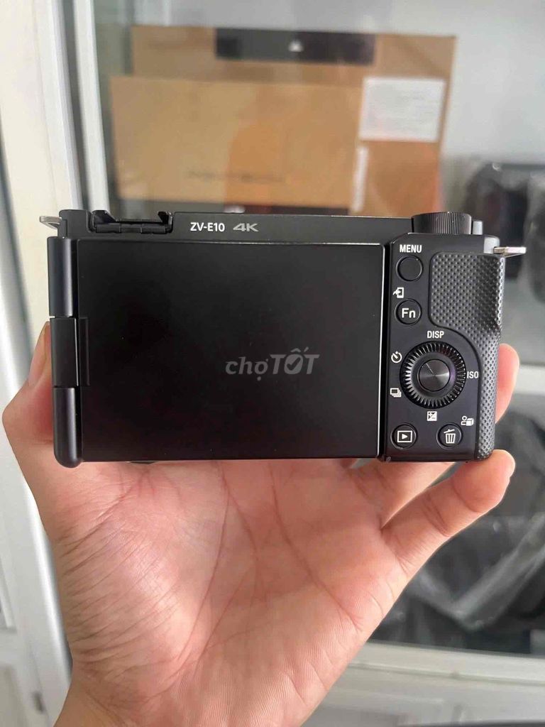 Máy ảnh Sony ZV-E10 Đen đã qua sử dụng 5000 shot. Mua bán Máy ảnh, Máy quay tại Quận Ninh Kiều Cần Thơ được đăng bởi Trương Kiều Trinh hình 1
