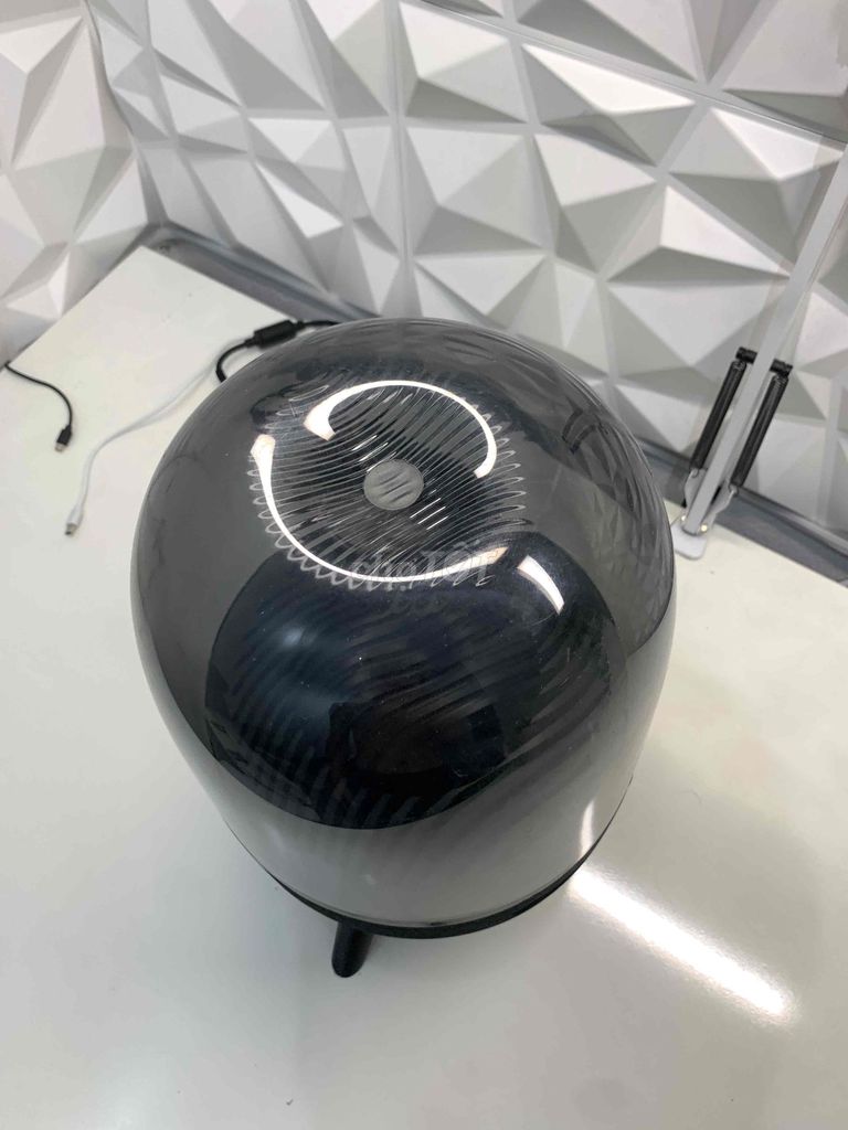 Loa Bluetooth Harman Kardon Aura 3 Đen. Mua bán Tivi, Âm thanh tại Quận Nam Từ Liêm Hà Nội được đăng bởi The Minh Nguyen hình 1