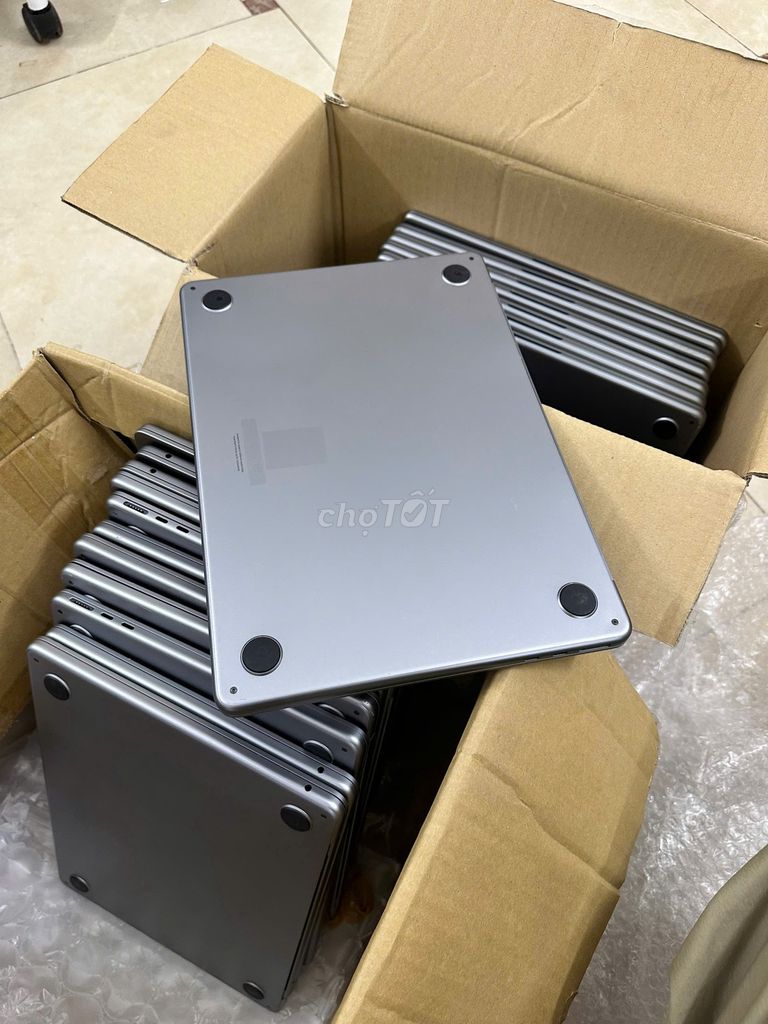 Apple MacBook Air M2 16GB/512GB Xám. Mua bán Laptop tại Quận Thanh Xuân Hà Nội được đăng bởi Bảo Quỳnh hình 1