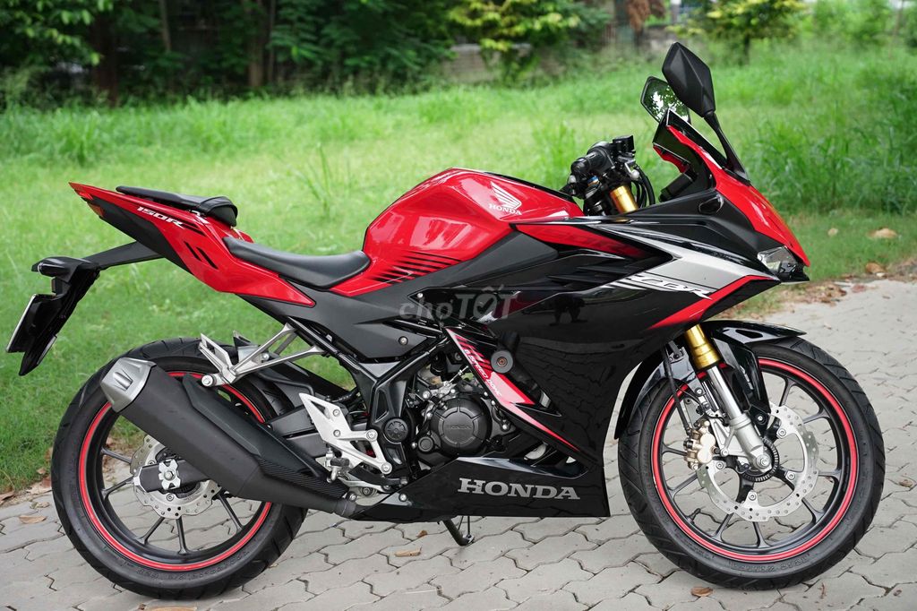 🤩HONDA CBR150R ABS 2022 THUẾ 1% SIU KENG COPT