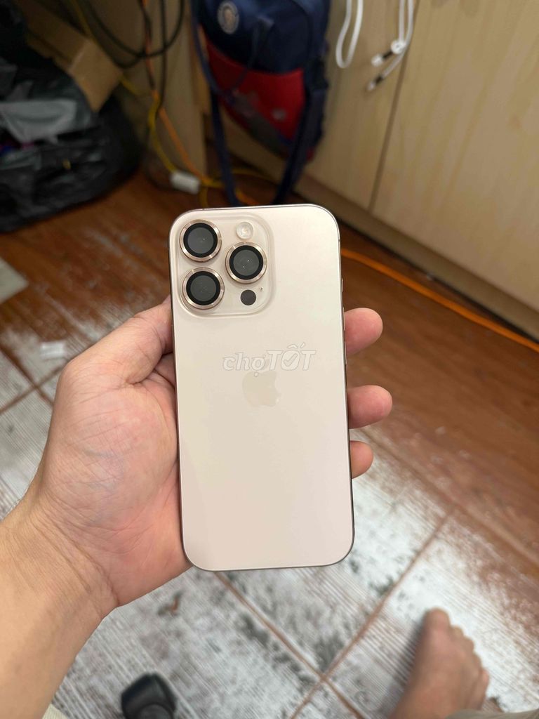 16 pro zin áp màu vàng 255 bản VN. Mua bán Điện thoại tại Quận Bắc Từ Liêm Hà Nội được đăng bởi tiencao123 hình 1