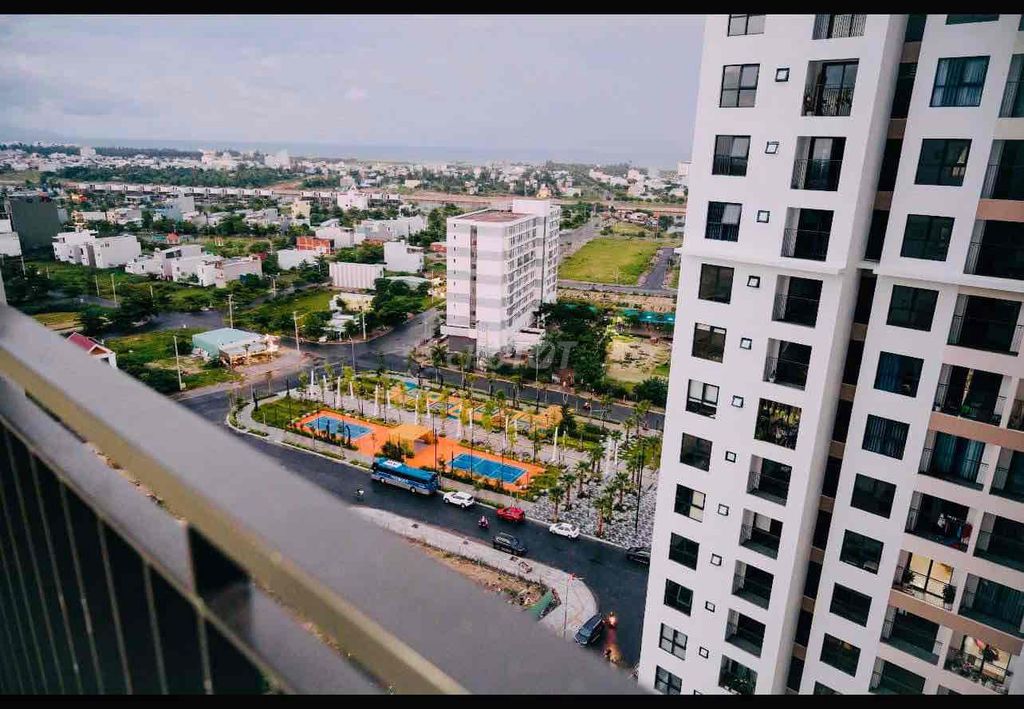 Căn 2PN đầy đủ nội thất, Fpt Plaza2, view biển đẹp