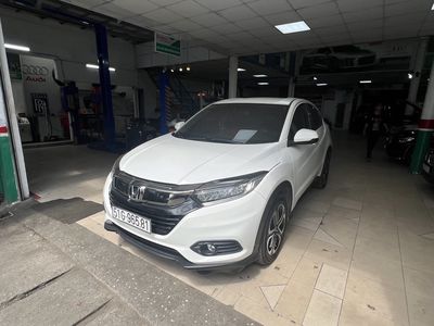 BÁN XE HRV 2019 nữ đi xe mới 99%. Mua bán Ô tô tại Huyện Nhà Bè Tp Hồ Chí Minh được đăng bởi Gia đình Tom và Xuka