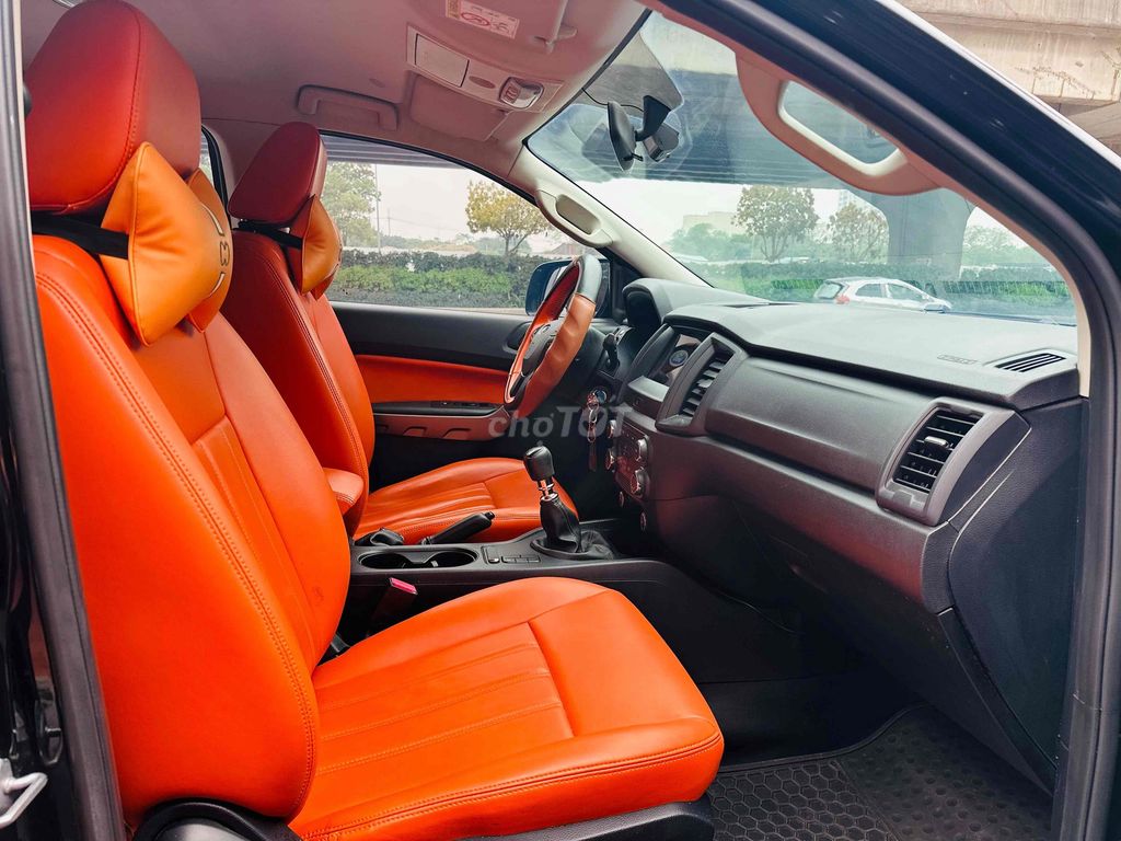 Ford Ranger 2020 Số sàn 70.000 km. Mua bán Ô tô tại Quận Hoàng Mai Hà Nội được đăng bởi anh Biên hình 15