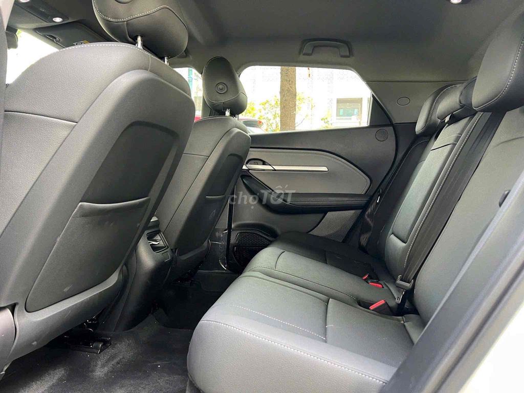 VinFast VF6 Eco 2025 1 Chủ - 12000 km. Mua bán Ô tô tại Huyện Bình Chánh Tp Hồ Chí Minh được đăng bởi Quốc Nhẫn hình 12