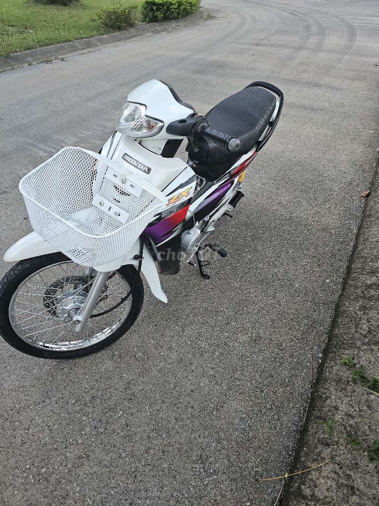 Honda Wave ZX белая