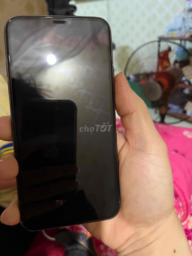 Apple iPhone 11 Pro Max 256GB Vàng. Mua bán Điện thoại tại Quận Bắc Từ Liêm Hà Nội được đăng bởi Vũ Văn Hoàng hình 1