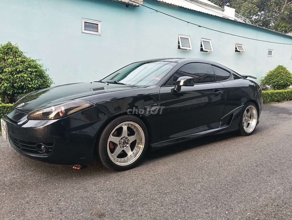 Huyndai Tuscani GTS 2.0. Mua bán Ô tô tại Thành phố Thủ Dầu Một Bình Dương được đăng bởi Phan Hoàng Ân hình 1