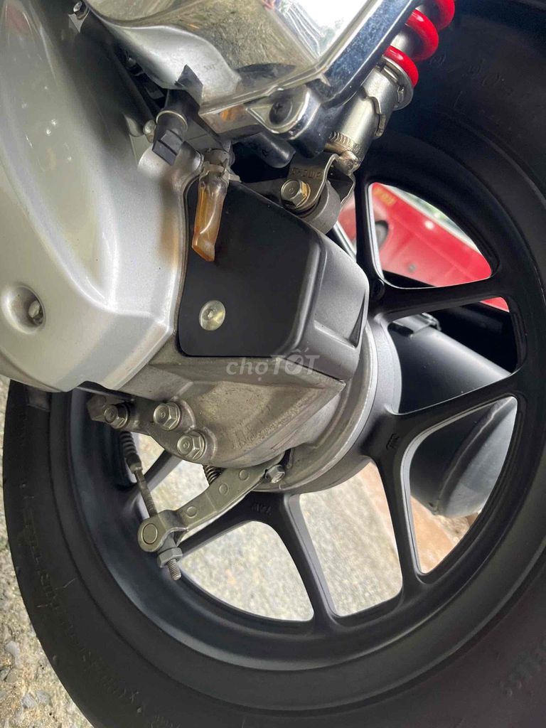 sh mo chùm mền kg đi mới 98% thanh lý gấp. Mua bán Xe máy tại Thành phố Thuận An Bình Dương được đăng bởi Việt Thái hình 5