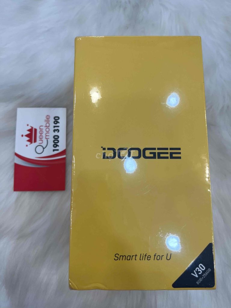 Điện thoại Doogee V30(doggy) 5G ram 8GB 256Gb NFC