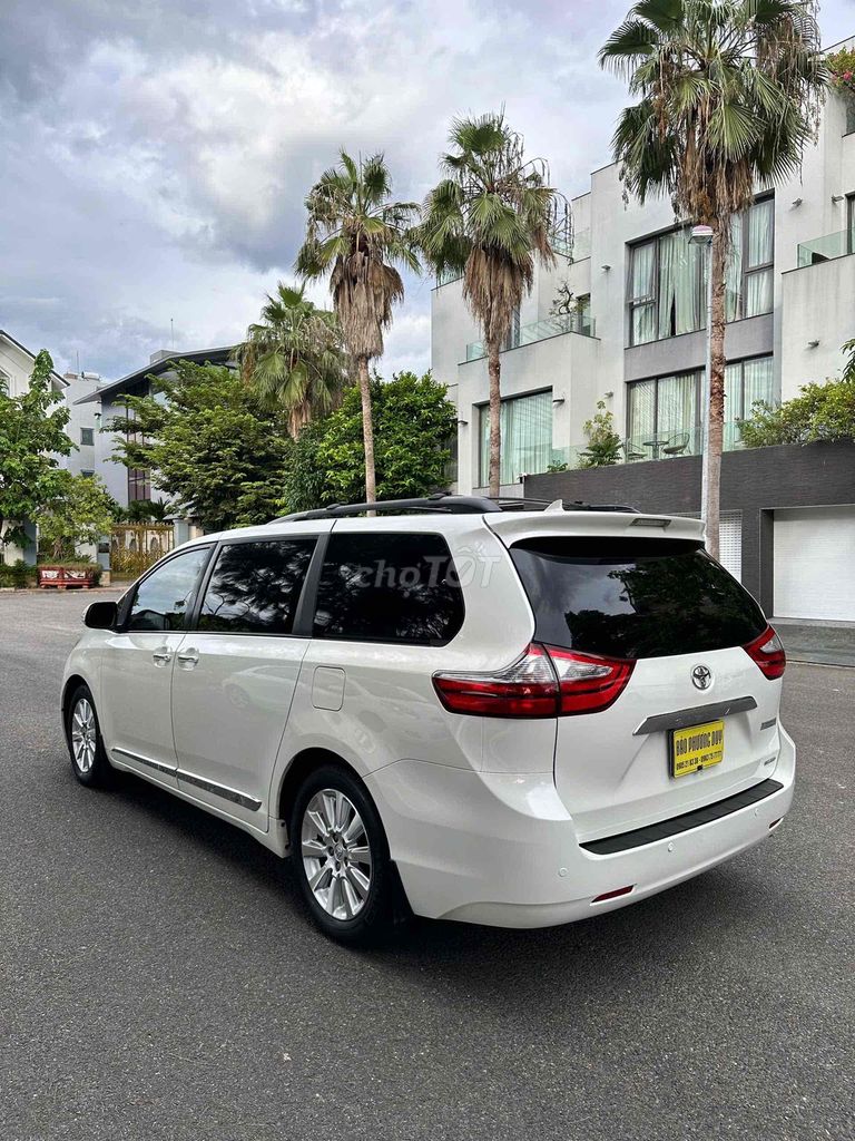 Toyota Sienna 2013 - 140000 km. Mua bán Ô tô tại Quận Cẩm Lệ Đà Nẵng được đăng bởi Nguyễn Duy hình 6