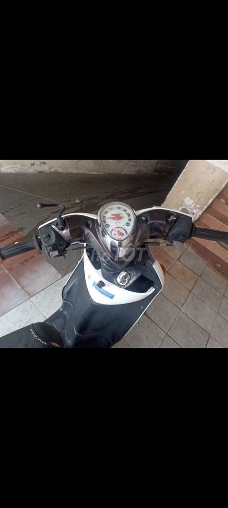 Yamaha Mio Classico thái còn tin là còn xe đời2013. Mua bán Xe máy tại Quận 10 Tp Hồ Chí Minh được đăng bởi văn phúc  hình 2