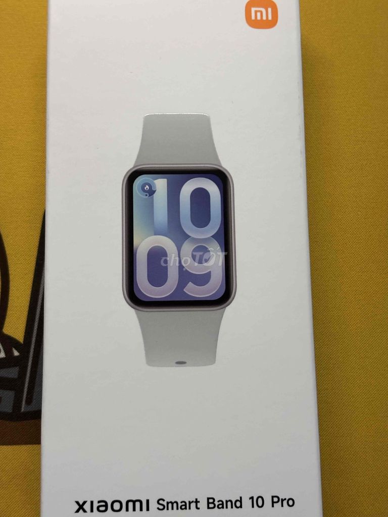 Xiaomi Smart Band 10 Pro Trắng. Mua bán Thiết bị đeo thông minh tại Quận Bắc Từ Liêm Hà Nội được đăng bởi Hà Vũ hình 1
