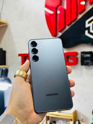 SamSung S24 Plus Quốc Tế 2 Sim Zin Áp ( Có Góp ). Mua bán Điện thoại tại Thành phố Long Xuyên An Giang được đăng bởi Di Động Trung Black