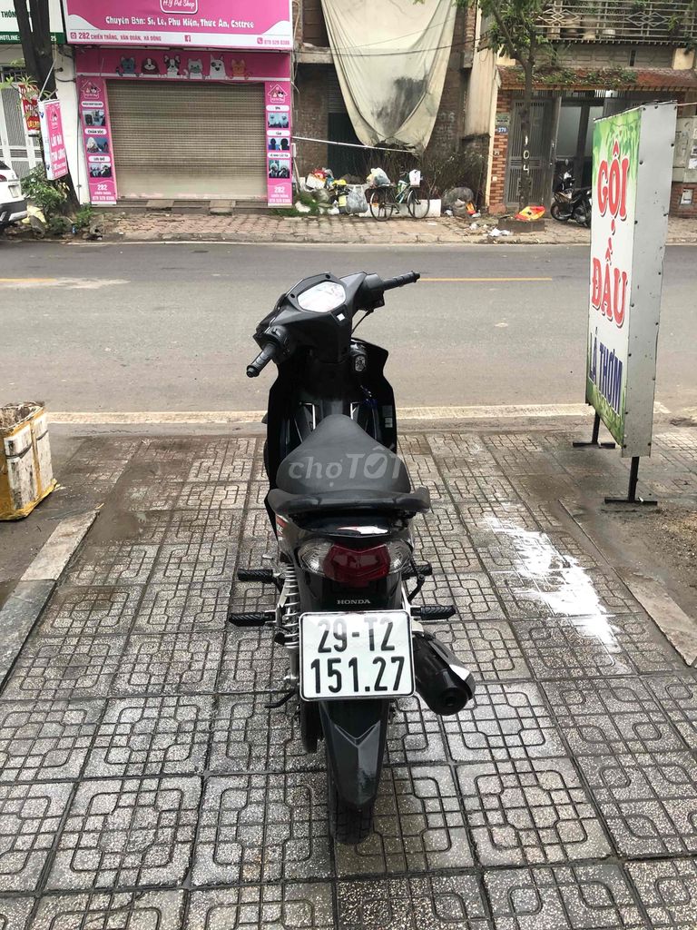 Chính chủ bán xe, không chính chủ tặngxe miễn thợ. Mua bán Xe máy tại Quận Hà Đông Hà Nội được đăng bởi Phạm Hiếu hình 5