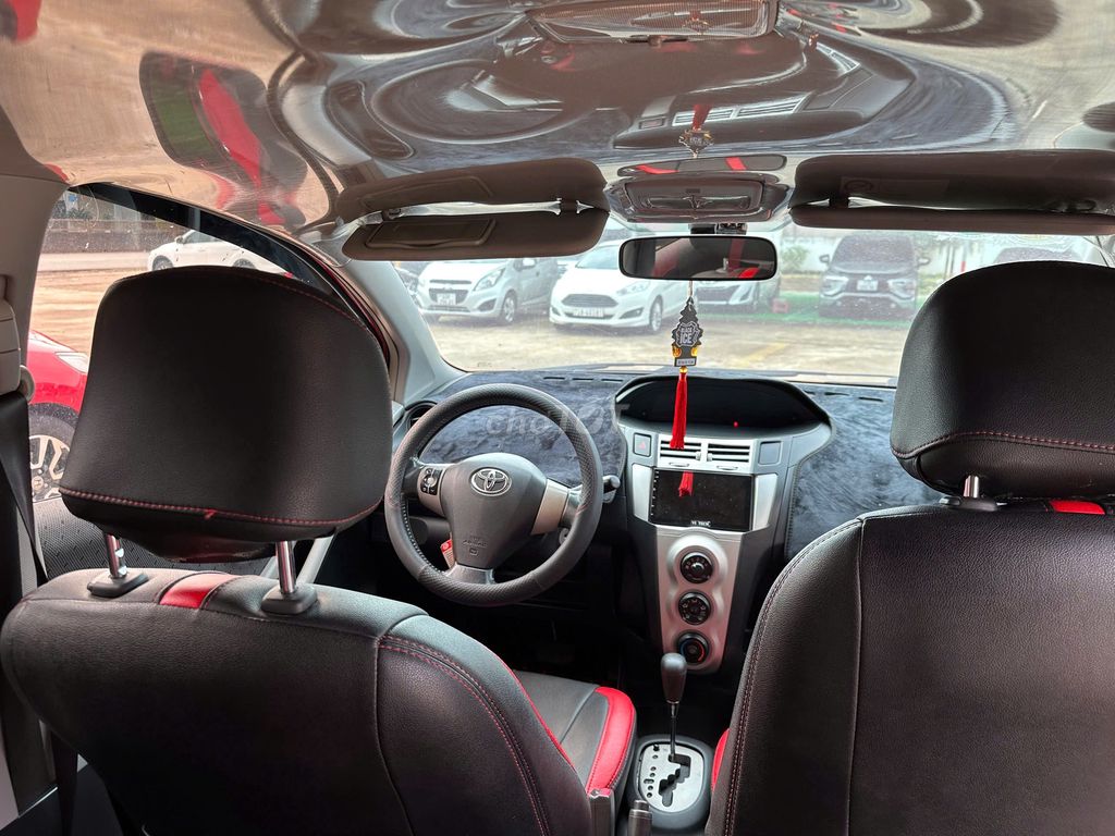 Toyota Yaris Đỏ 5 chỗ Số sàn. Mua bán Ô tô tại Huyện Long Thành Đồng Nai được đăng bởi huynh van hoa hình 5