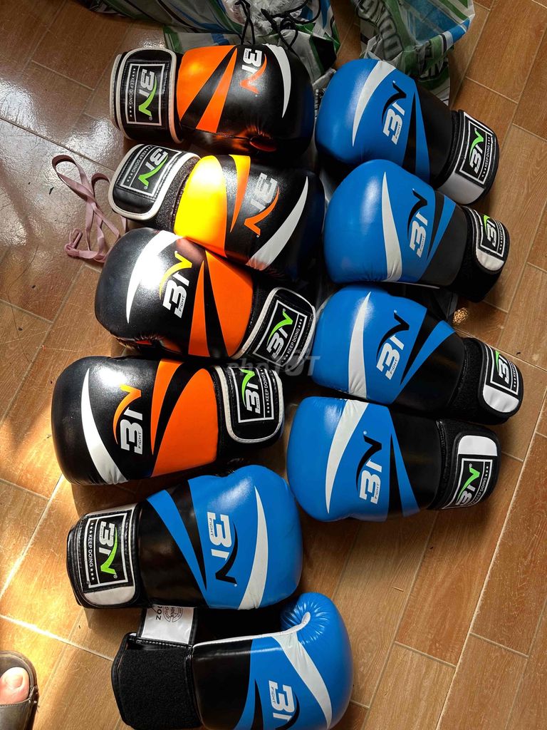 Găng tay boxing BN Cam Xanh dương. Mua bán Đồ thể thao, Dã ngoại tại Huyện Đăk Glong Đắk Nông được đăng bởi Mr Khánh hình 1