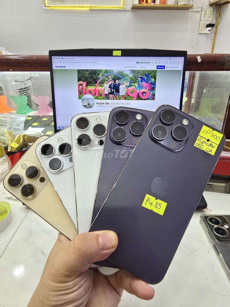 iPhone 14 Pro Max 128GB - 256GB. Mua bán Điện thoại tại Thành phố Long Xuyên An Giang được đăng bởi Facebook Cầm Đồ Thúy Vân hình 1