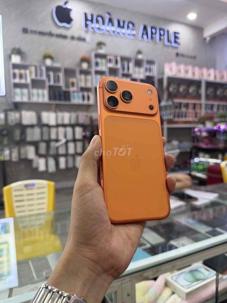 iPhone 17 ProMax 256GB Cam nguyên bản 100%. Mua bán Điện thoại tại Quận Hải Châu Đà Nẵng được đăng bởi Hoàng Táo 273 Nguyễn Hoàng hình 1