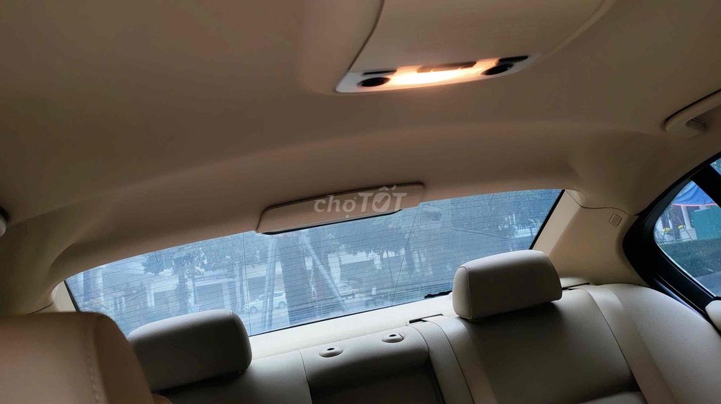 BMW 2010 Trắng 5 chỗ Tự động. Mua bán Ô tô tại Quận Nam Từ Liêm Hà Nội được đăng bởi Trần Văn Tú hình 13