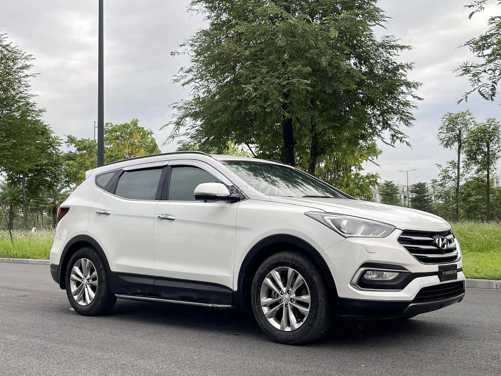Hyundai SantaFe 2019 tiêu chuẩn 2.4L - 54,000 km.. Mua bán Ô tô tại Thành phố Thủ Đức Tp Hồ Chí Minh được đăng bởi Đức Tứ Bánh hình 6