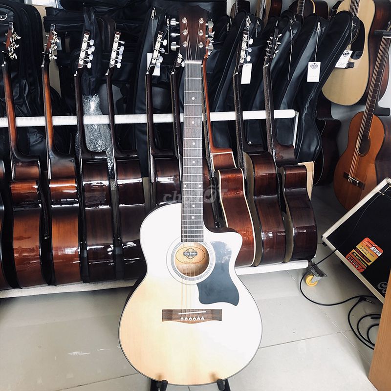 Đàn guitar acoustic Duy Guitar DT70 full size