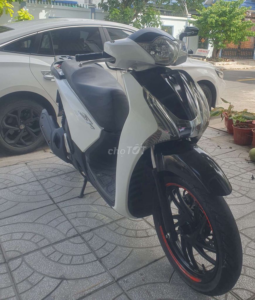 [ĐT] KHÁCH CẦM ĐỨC THANH LÝ THU HỒI VỒN. Mua bán Xe máy tại Huyện Lai Vung Đồng Tháp được đăng bởi Dv Cầm Đồ Mua Bán Xe DT268 Cần Thơ hình 1